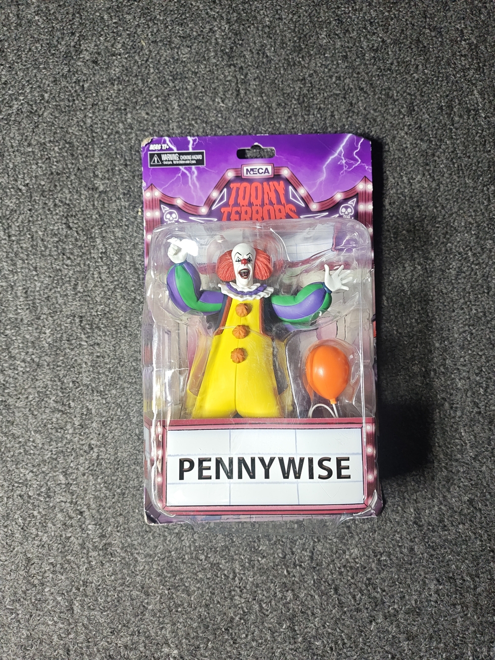 The IT Pennywise NECA Toony Terrors Action Figure New